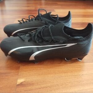 Puma Ultra Ultimate FG AG soccer cleats